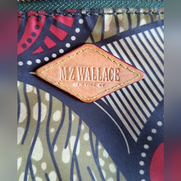 MZ Wallace Green Paisley Nylon & Leather Boho Casual Neutral Wristlet Purse Bag - Picture 5 of 6